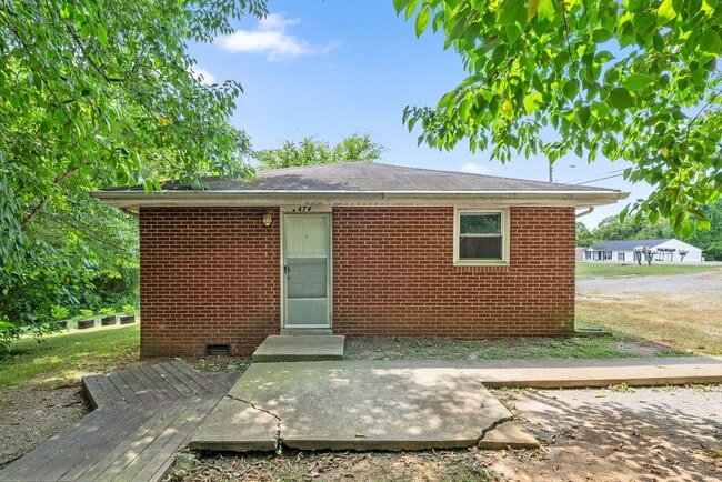 Photo - Circle Drive-454 Unit 454C