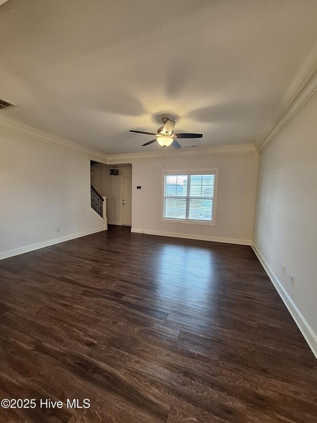 Photo - 1512 Penncross Dr