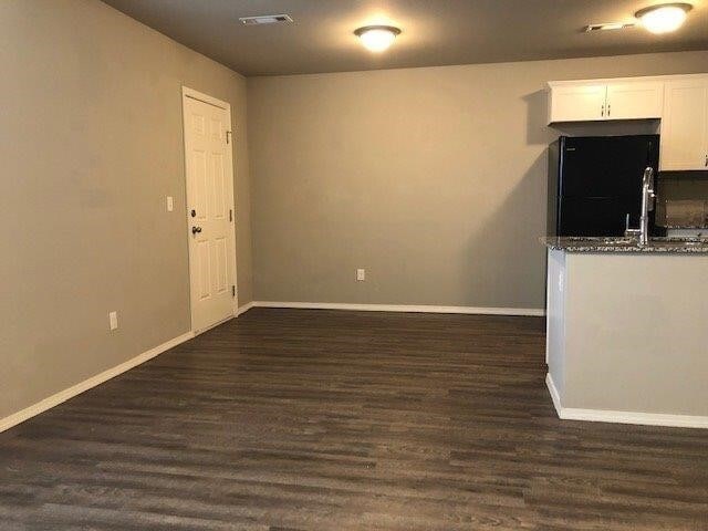 Photo - 600 SW Loudon Dr