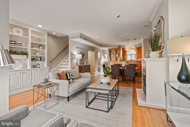 Photo - 1753 18th St NW Unidad Upper