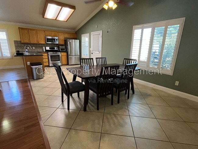 Photo - 716 San Joaquin Ct