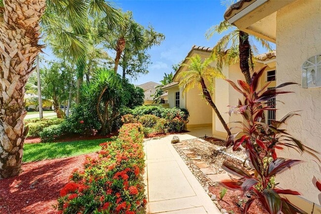 Photo - 4853 NW 66th Ave