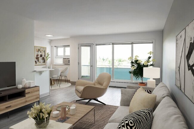 Photo - Carillon Towers