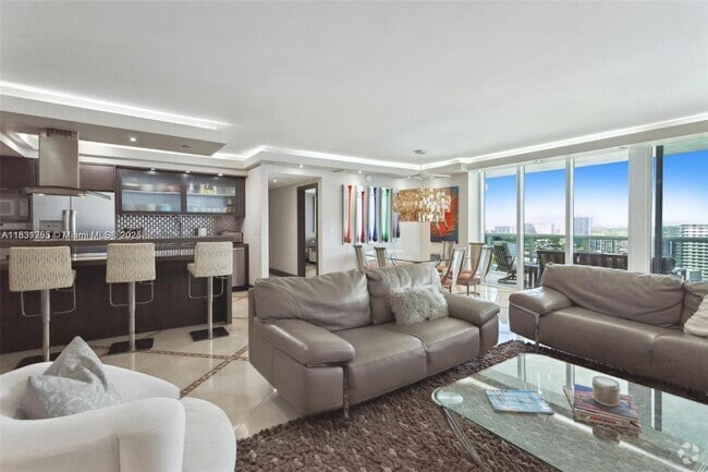 Building Photo - 1800 S Ocean Dr Unit 1810 Rental