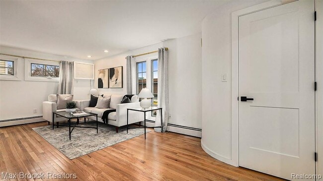 Photo - 343 S Elm St Unit A