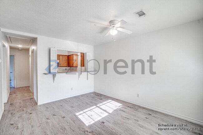 Photo - 3805 Yellowstone Pl