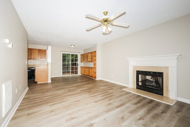 Photo - 607 Doral Pointe