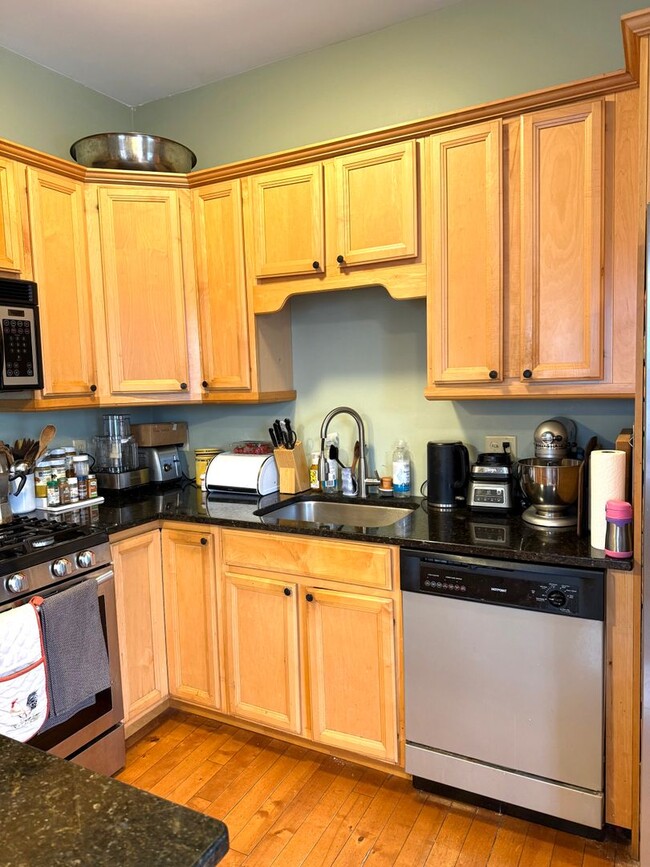 Photo - Charming 2 Bed + 2 Bath Condo in the West End!
