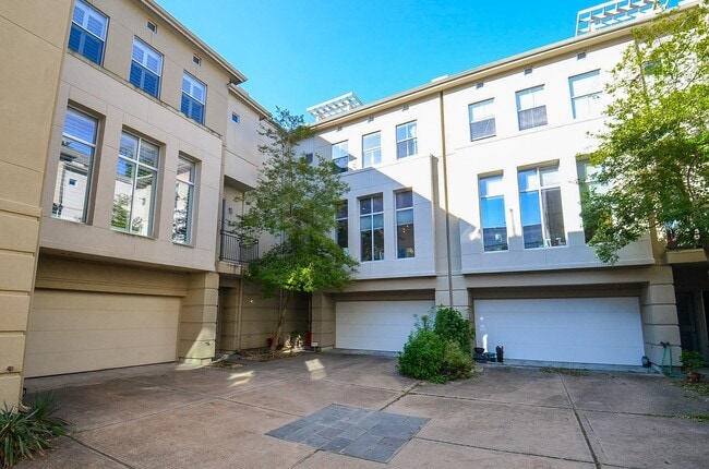 Photo - 1116 Columbus St