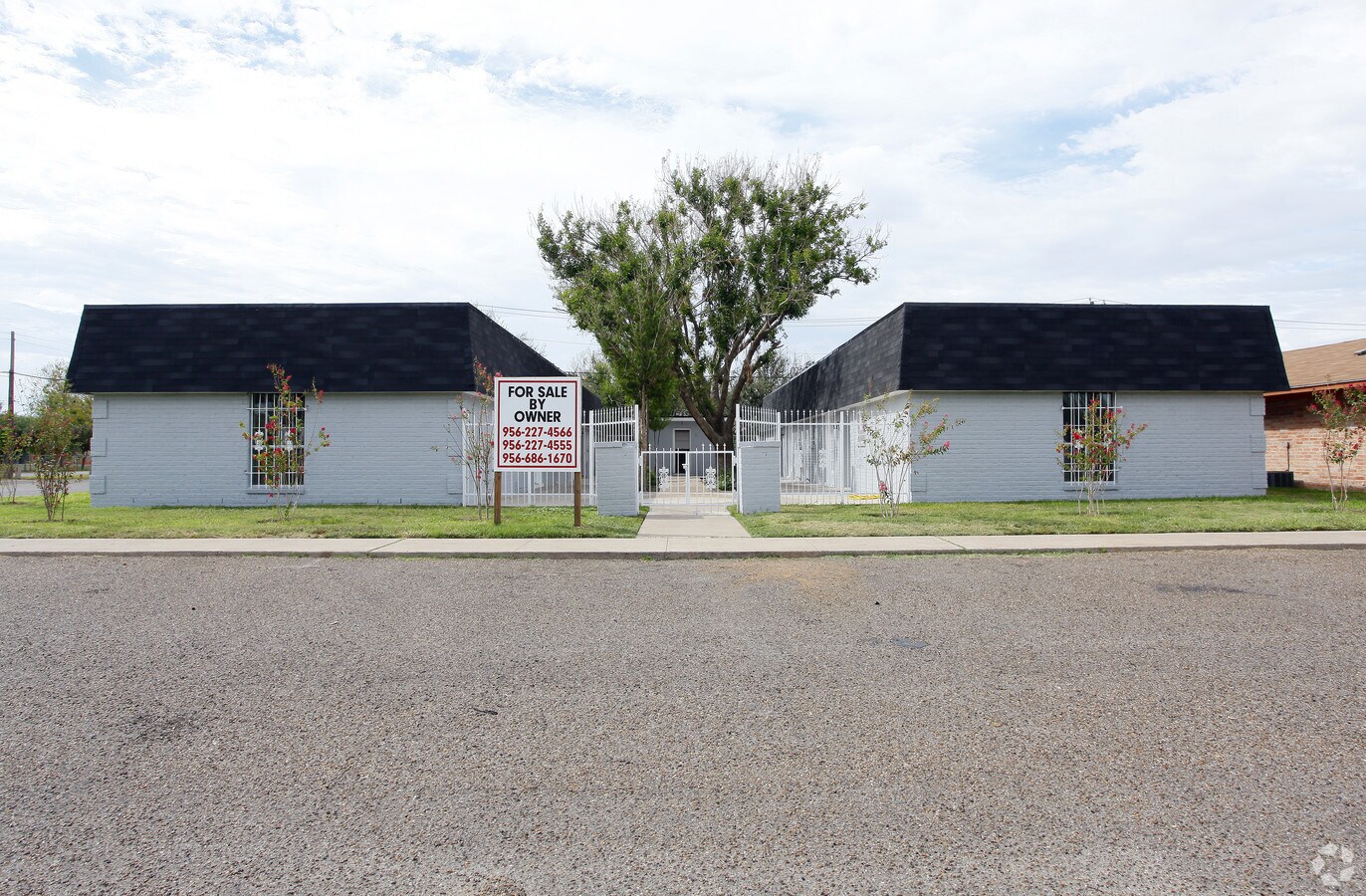 Photo - 1407 W Nolana St