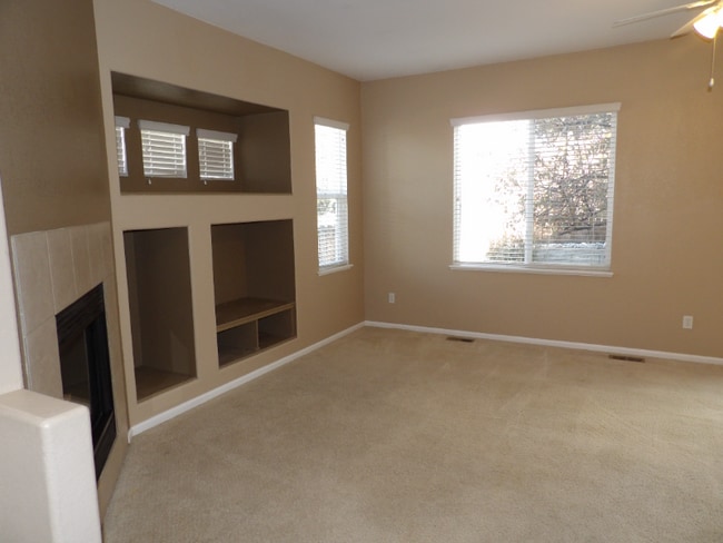 Photo - 4919 Turning Leaf Way