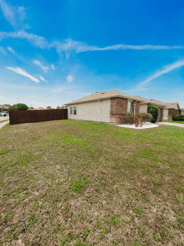 Photo - 243 Meadowcrest Dr