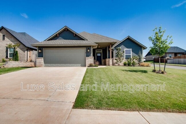 Building Photo - 6133 Frankie Lynn Ln