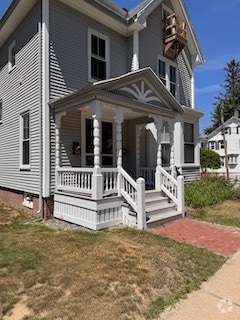 Building Photo - 142 Central Ave Unit B Rental