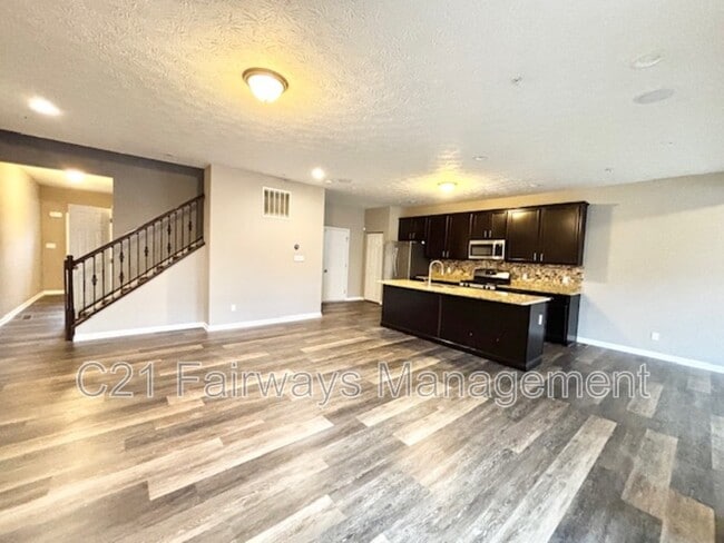 Photo - 6469 Lindsey Ln