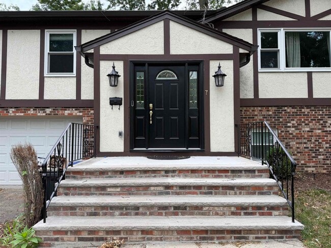 Photo - 7 Campi Ct