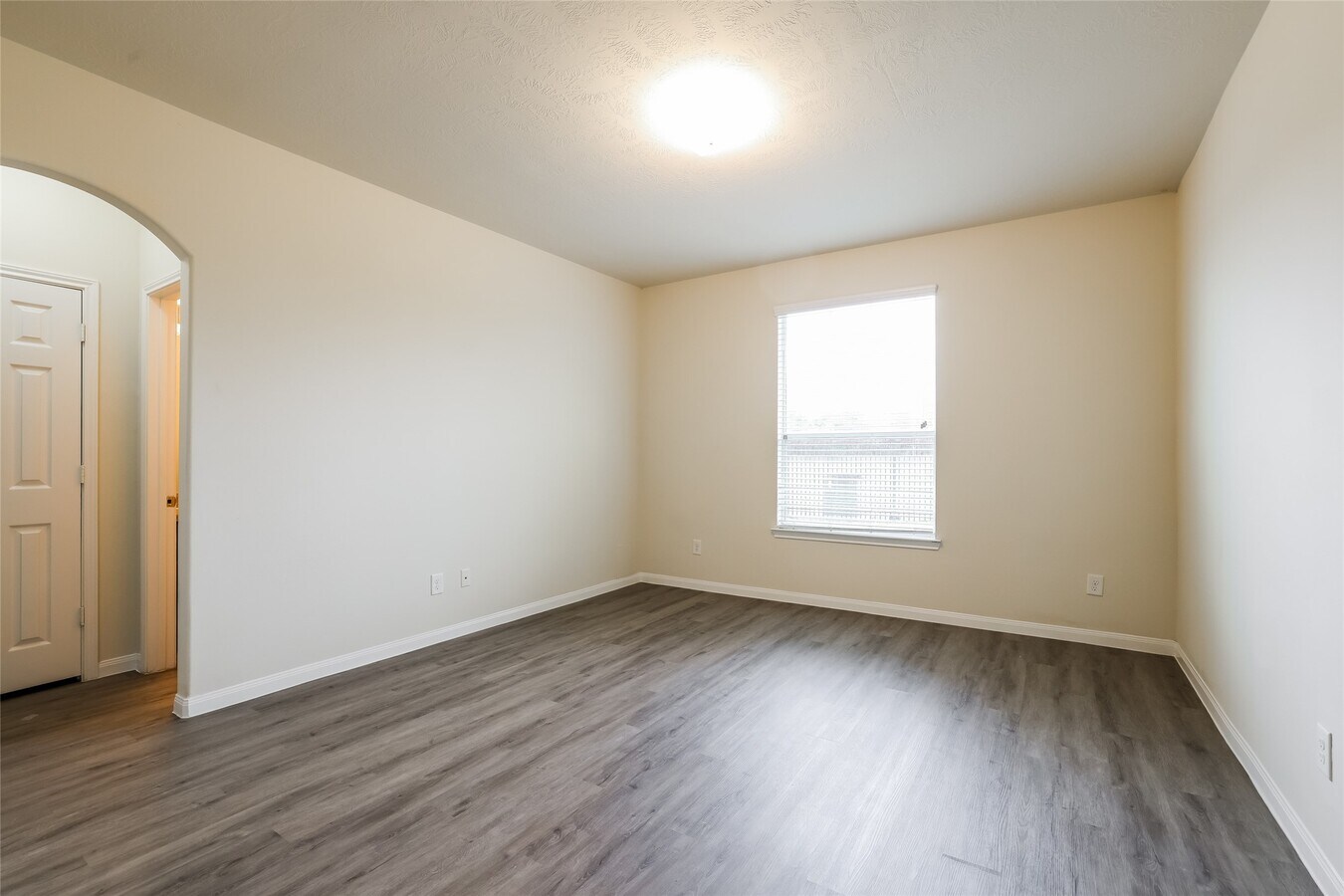 Photo - 12350 Roy Mix Bohn Lane