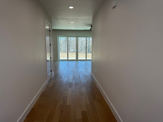 Photo - 30 Magrath Cir