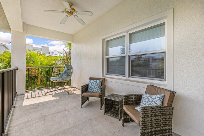 Photo - 171 24th St Unidad 202