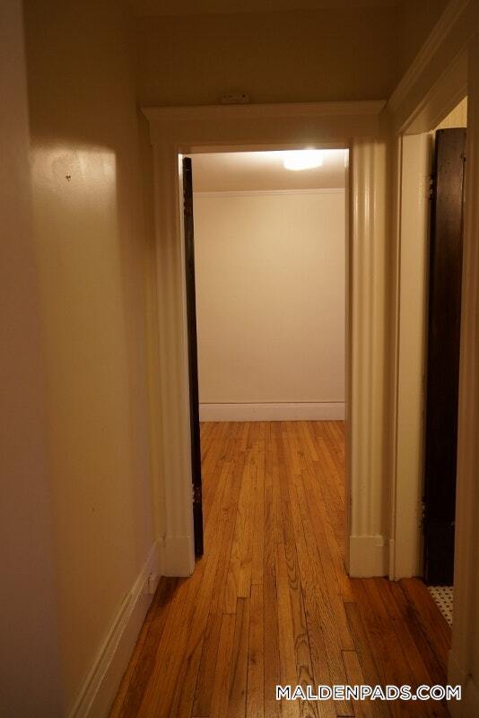 Photo - 349 Pleasant St Apartamento Unidad B1-17