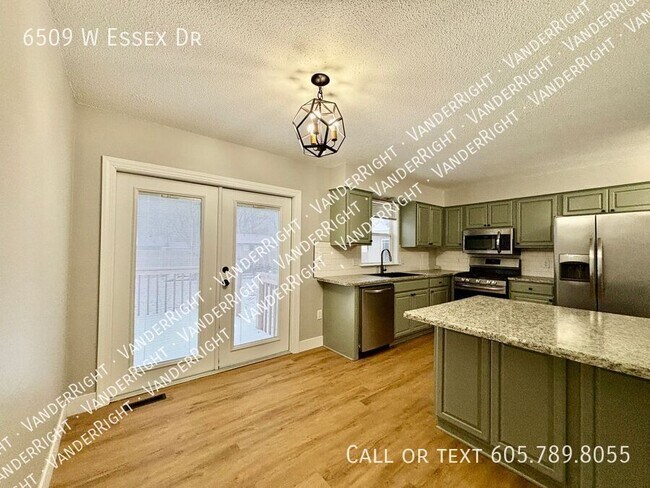 Photo - 6509 W Essex Dr