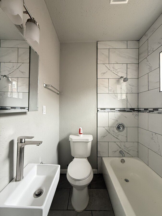 Photo - 221 Caylor St Unit 209.2