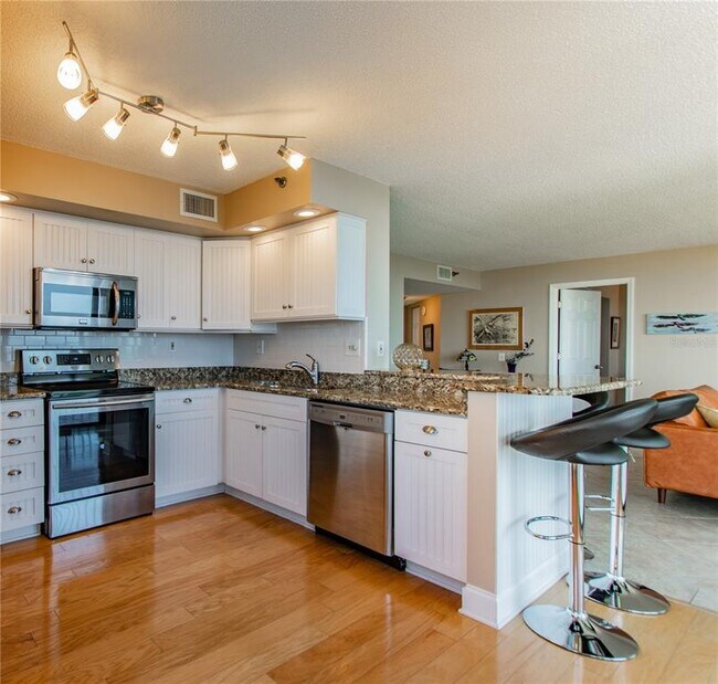 Photo - 6322 Palma Del Mar Blvd S Unidad 1004