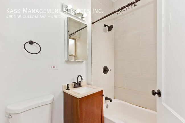 Photo - 4901 W Cullom Ave Unit 4901-3