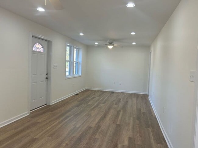 Photo - 1914 W Oakland-FULLY RENOVATED- 3 BEDROOM, 1 BATHROOM