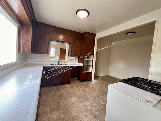 5101 Union Ave