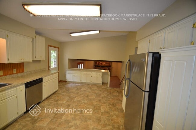 Photo - 11636 Evergreen St NW