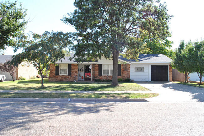 Building Photo - 5519 Pinto Ln Rental