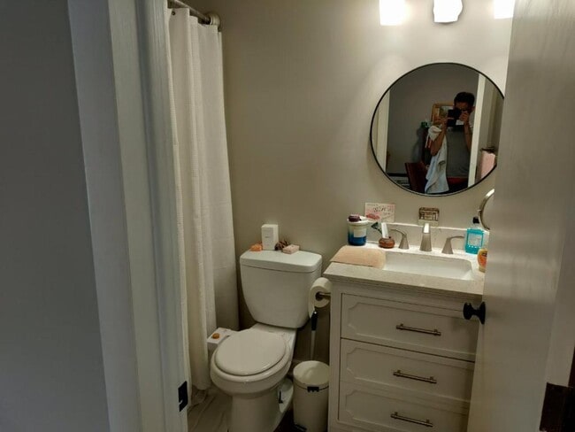 Photo - 106 Carlisle St