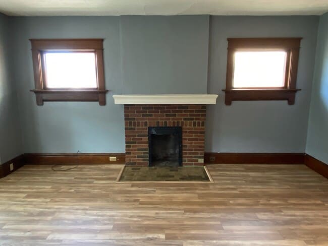 Photo - 645 W 8th St Unit 645 West 8th Street
