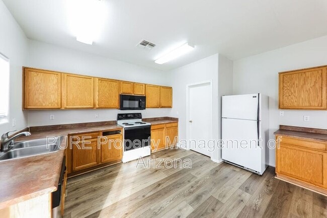 Photo - 13233 W Watson Ln