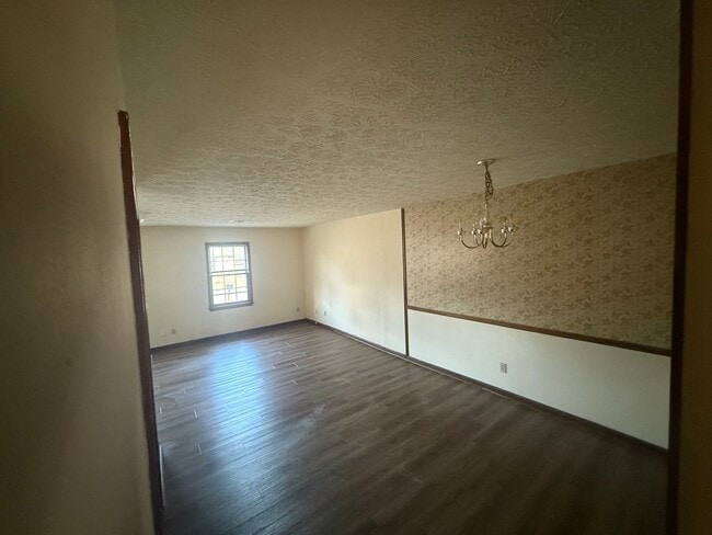 Photo - 131 Williamson St Unit B