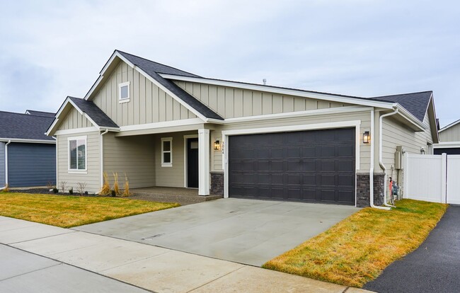 Incredible New 3 Bedroom Home in Post Fall... - Incredible New 3 Bedroom Home in Post Fall...