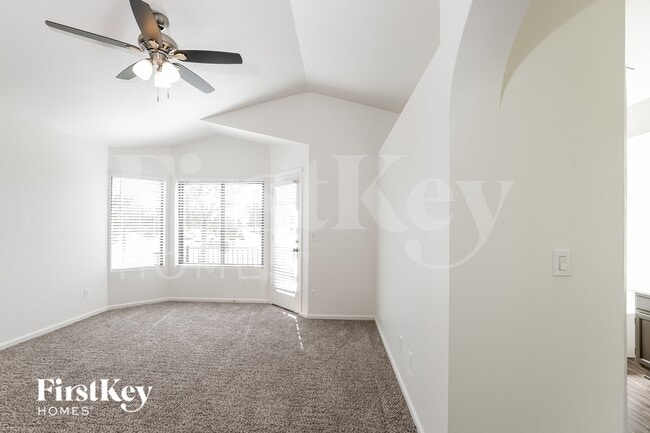 Photo - 6512 N 85th Ave