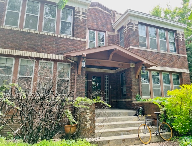 Building Photo - 2513 Emerson Ave S Rental