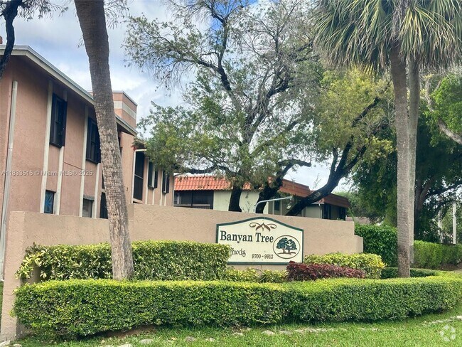 Building Photo - 9808 Hammocks Blvd Unit 204-23 Rental