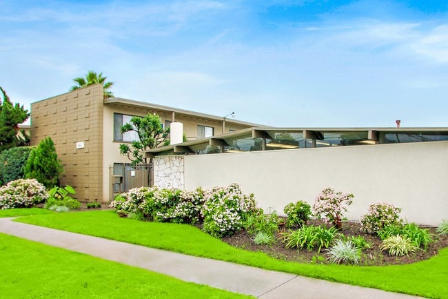 Glen haven exterior with lush landscaping