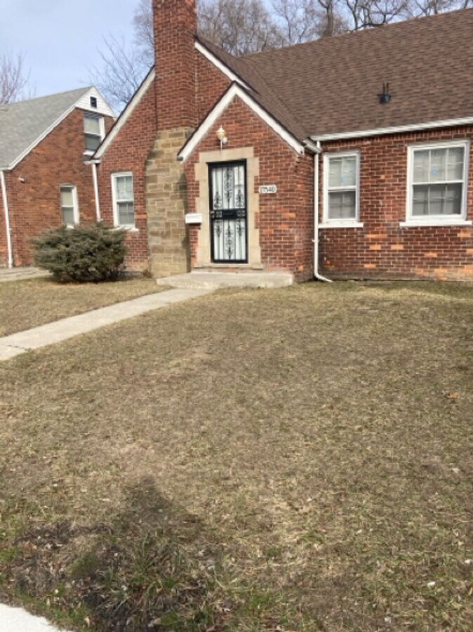 Spacious 3-bedroom, 1 bathroom Brick Home in Schulze - Spacious 3-bedroom, 1 bathroom Brick Home in Schulze