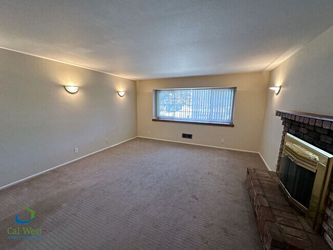 $2995 - 2 Bed/1.5 Bath Duplex in Santa Cla... - House Rental in Santa