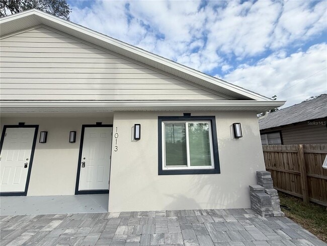 Photo - 1013 3rd St W