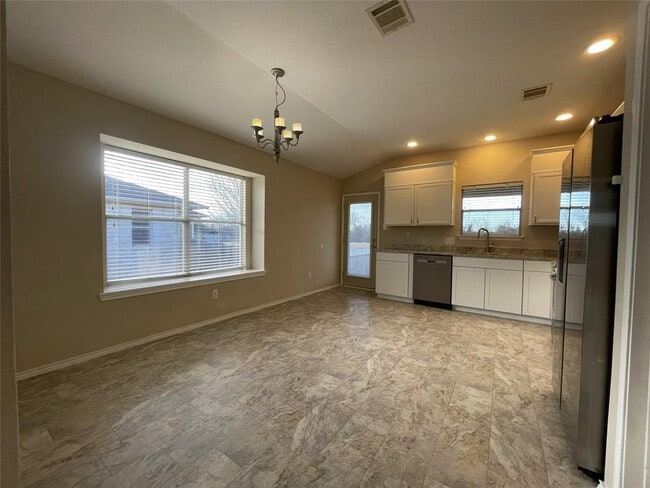 Photo - 803 Middle Brook Dr