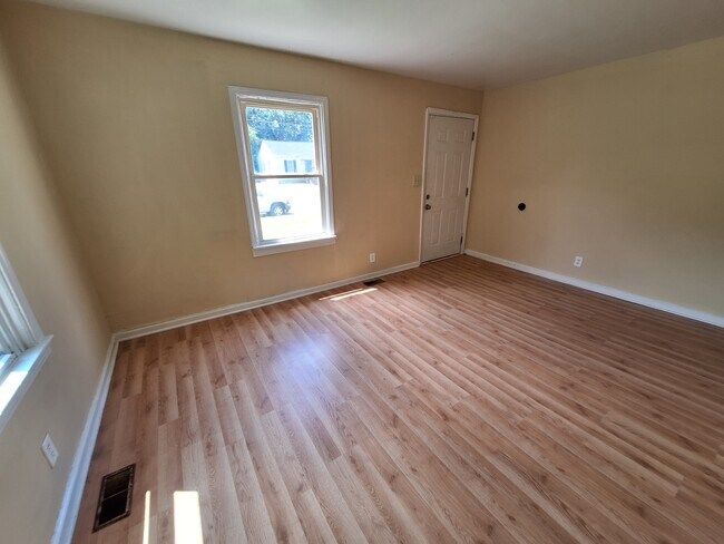 Photo - 3007 Penway Ave