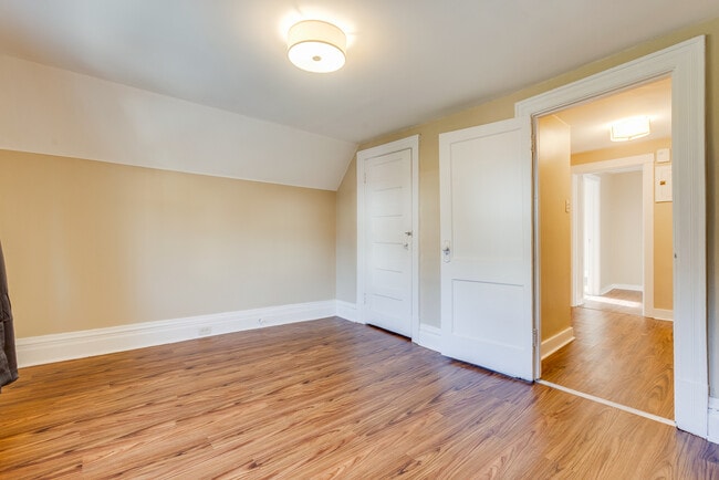 Photo - 1166 South Ave Unidad 3