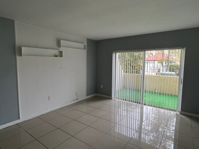 Photo - 13890 SW 90th Ave Unit HH107