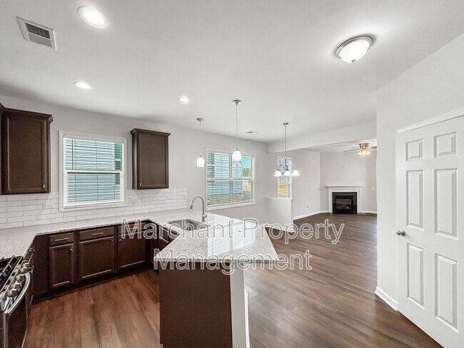 Photo - 6 Ashborne Ln