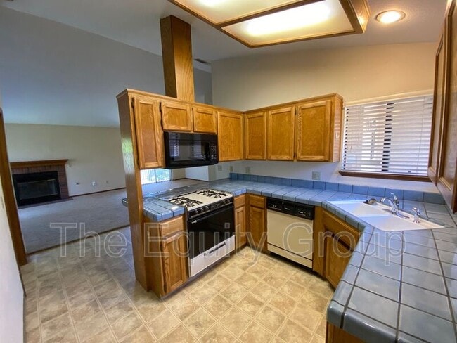Photo - 1348 E Ferguson Ct